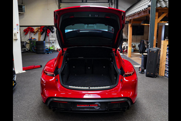 Porsche Taycan Sport Turismo GTS 93 kWh | Luchtvering / LIFT | Bose surround sound | Panorama | Luxe Leder / Alcantara | Sfeerverl