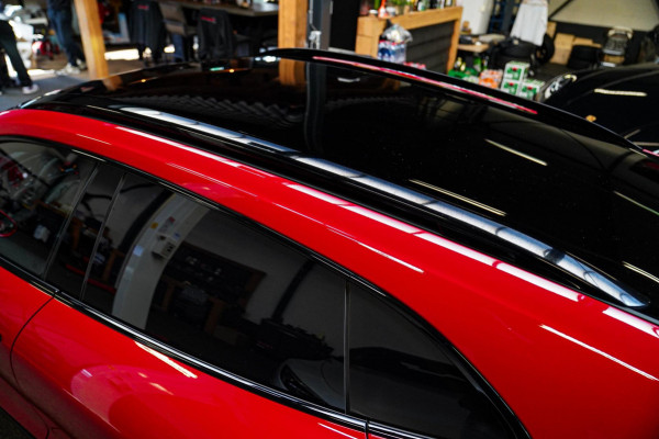 Porsche Taycan Sport Turismo GTS 93 kWh | Luchtvering / LIFT | Bose surround sound | Panorama | Luxe Leder / Alcantara | Sfeerverl