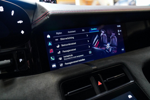 Porsche Taycan Sport Turismo GTS 93 kWh | Luchtvering / LIFT | Bose surround sound | Panorama | Luxe Leder / Alcantara | Sfeerverl