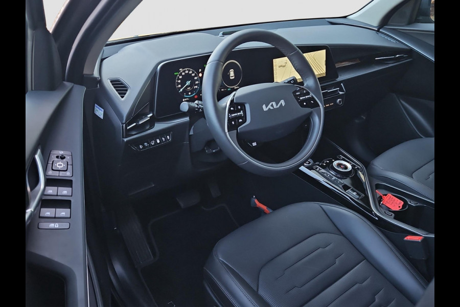 Kia Niro 1.6 GDi PHEV DynamicPlusLine | HUD | Leder | Stoel- en Stuurverwarming | Adapt. Cruise | Schuif/Kanteldak | Elektr. Achterklep |