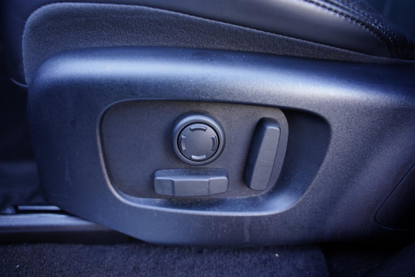 Land Rover Range Rover Sport 3.0 TDV6 HSE Dynamic / Meridian / Elek. Trekhaak /  Panoramadak