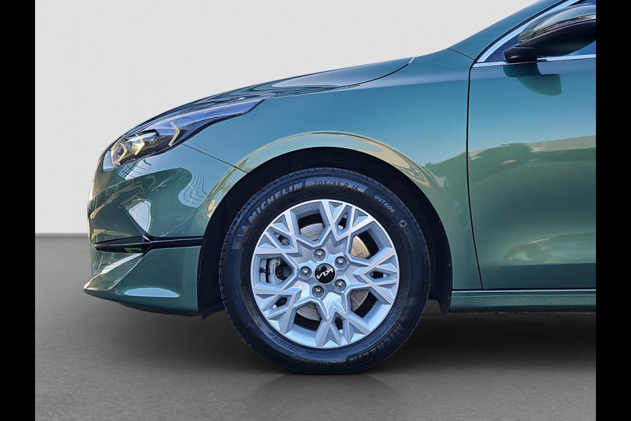 Kia Ceed Sportswagon 1.0 T-GDi DynamicPlusLine | Stoel- en Stuurverwarming | Elektr. Achterklep | Cruise | Navi | Privacy Glass | LED |