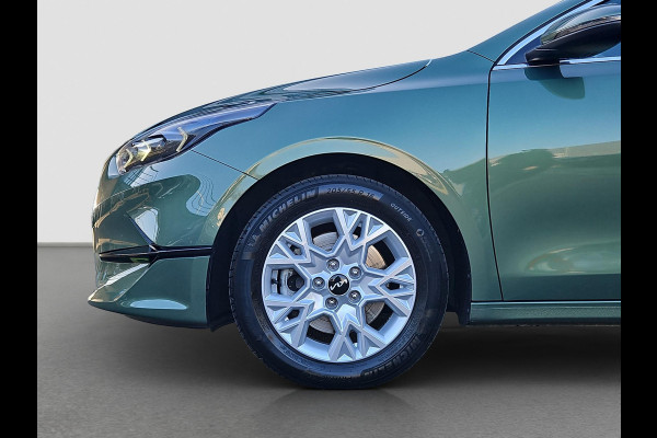 Kia Ceed Sportswagon 1.0 T-GDi DynamicPlusLine | Stoel- en Stuurverwarming | Elektr. Achterklep | Cruise | Navi | Privacy Glass | LED |