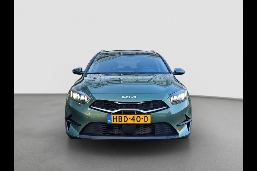Kia Ceed Sportswagon 1.0 T-GDi DynamicPlusLine | Stoel- en Stuurverwarming | Elektr. Achterklep | Cruise | Navi | Privacy Glass | LED |