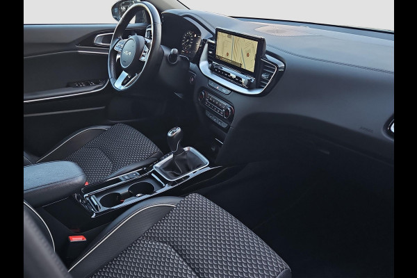 Kia Ceed Sportswagon 1.0 T-GDi DynamicPlusLine | Stoel- en Stuurverwarming | Elektr. Achterklep | Cruise | Navi | Privacy Glass | LED |