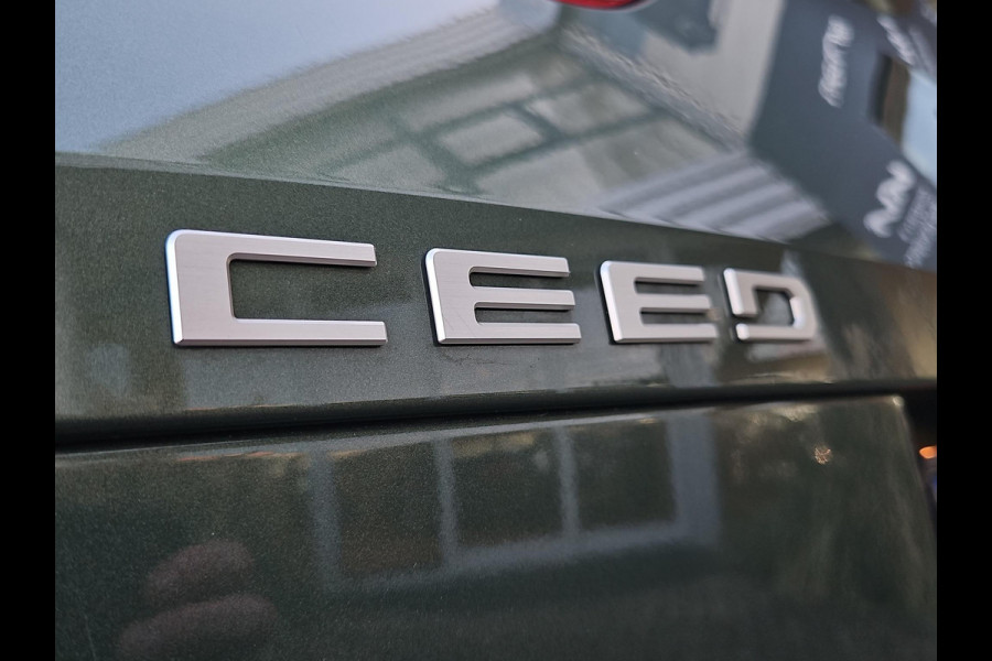 Kia Ceed Sportswagon 1.0 T-GDi DynamicPlusLine | Stoel- en Stuurverwarming | Elektr. Achterklep | Cruise | Navi | Privacy Glass | LED |