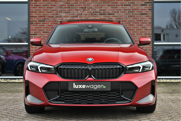 BMW 3 Serie Touring 330e M-Sport LCI-2 Pano Trekh 360 HUD El-zetels