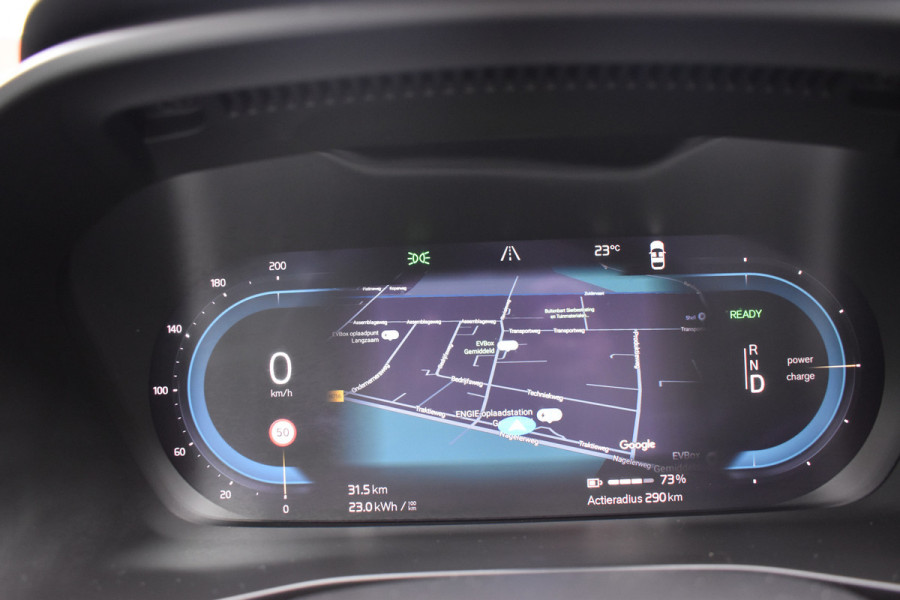 Volvo C40 Recharge 408PK Twin Intro Edition 78 kWh | 20" LMV | Trekhaak | Harman/Kardon | Getint glas | Panoramadak  | Elektrische Stoelen |