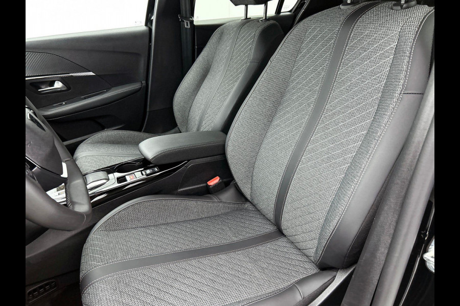 Peugeot 208 1.2 Hybrid 100PK Automaat Allure | Navigatie | Apple Carplay/Android Auto | Airco | Camera | Parkeer sensoren | Cruise Control | Led | Lichtmetalen Velgen