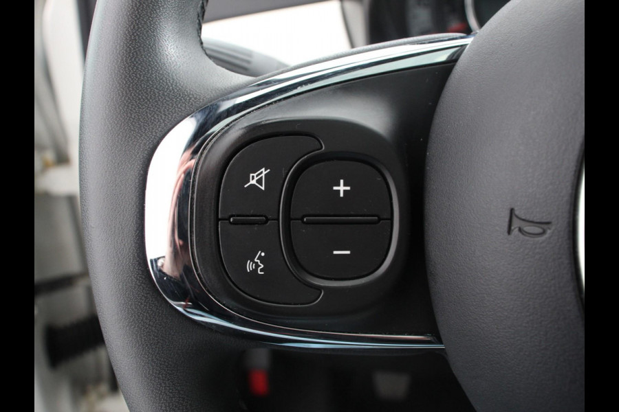 Fiat 500 1.0 Hybrid Dolcevita | Parkeersensor achter | Climate control | Radio | Panoramadak | Cruise control