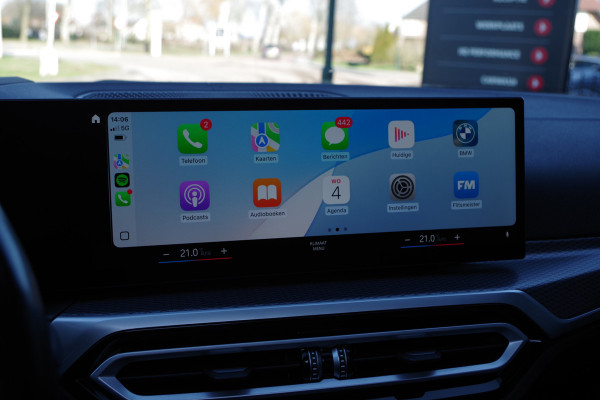 BMW 3 Serie Touring 330e 293 PK xDrive High Executive M-Sport Pro, M-Technic Stoelen, Panoramadak, Adap. Cruise Control, Head-Up