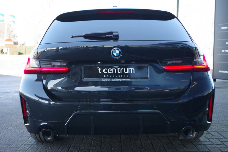 BMW 3 Serie Touring 330e 293 PK xDrive High Executive M-Sport Pro, M-Technic Stoelen, Panoramadak, Adap. Cruise Control, Head-Up