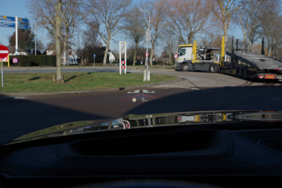 BMW 3 Serie Touring 330e 293 PK xDrive High Executive M-Sport Pro, M-Technic Stoelen, Panoramadak, Adap. Cruise Control, Head-Up