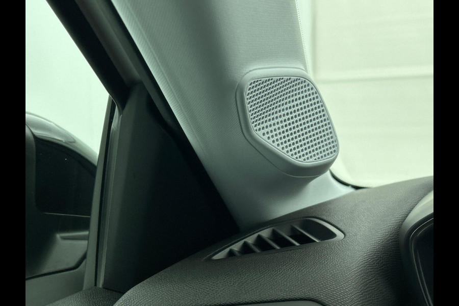 Peugeot 208 1.2 Hybrid 100PK Automaat Allure | Navigatie | Apple Carplay/Android Auto | Airco | Camera | Parkeer sensoren | Cruise Control | Led | Lichtmetalen Velgen