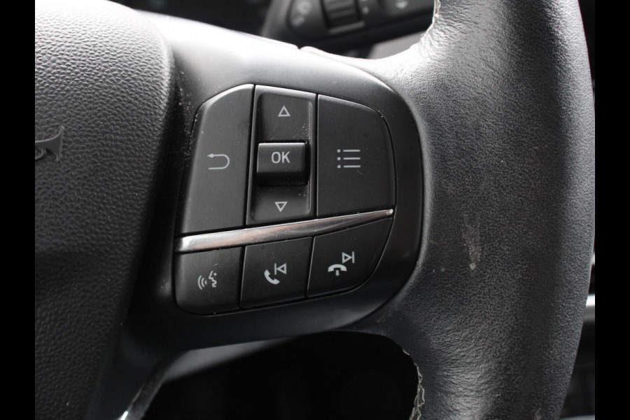 Ford Fiesta 1.0 EcoBoost Titanium | Navigatie | Apple Carplay/Android Auto | Climate Control | Stoelverwarming | Cruise Control | Lichtmetalen Velgen