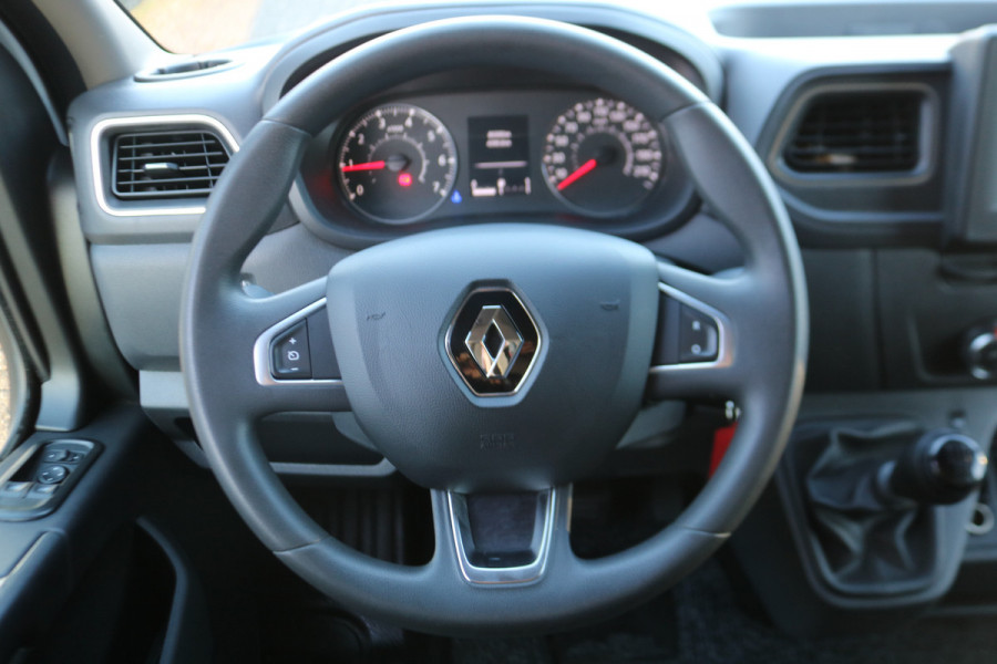 Renault Master T35 2.3 dCi 135pk L3 H2 Work Edition