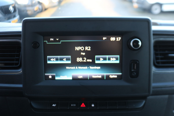 Renault Master T35 2.3 dCi 135pk L3 H2 Work Edition