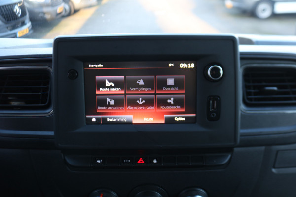 Renault Master T35 2.3 dCi 135pk L3 H2 Work Edition