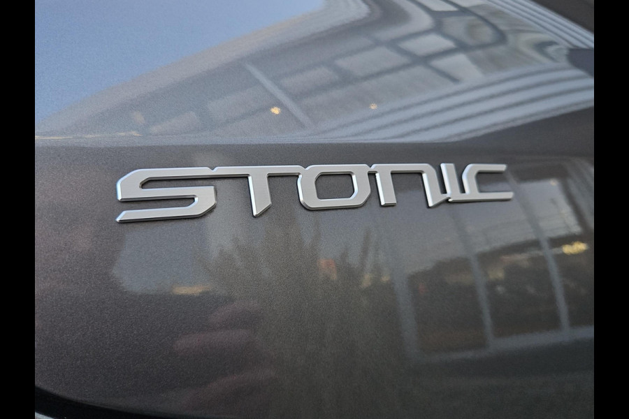 Kia Stonic 1.0 T-GDi MHEV DynamicPlusLine | LED | Stoel- en Stuurverwarming | Cruise | Navi | Clima |
