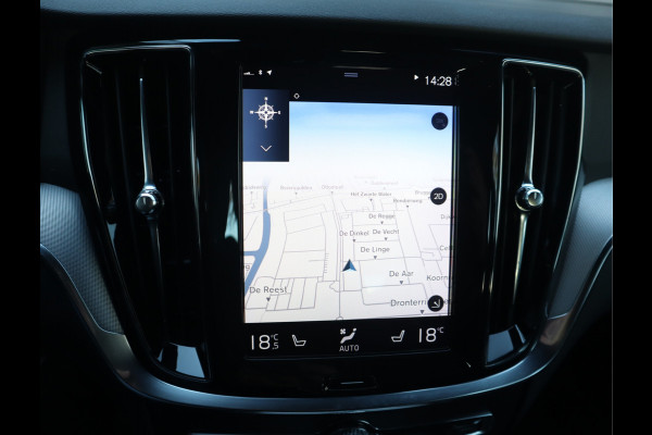 Volvo V60 2.0 T5 R-Design / Polestar Engineerd