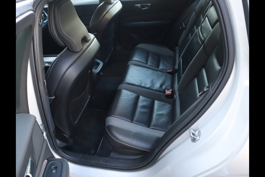 Volvo V60 2.0 T5 R-Design / Polestar Engineerd