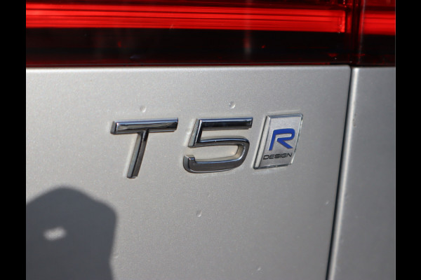 Volvo V60 2.0 T5 R-Design / Polestar Engineerd