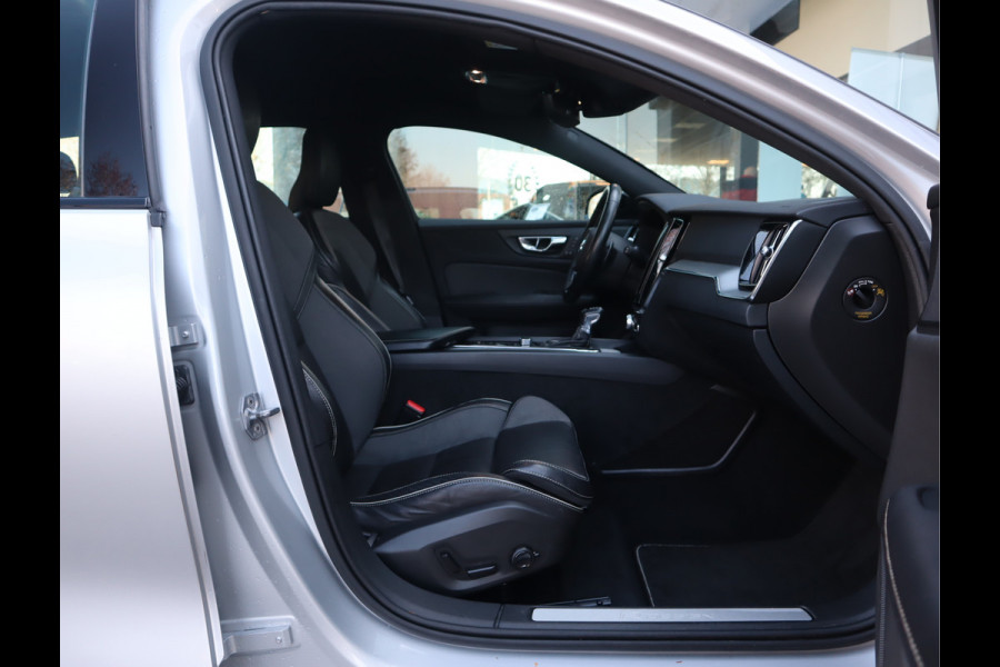Volvo V60 2.0 T5 R-Design / Polestar Engineerd