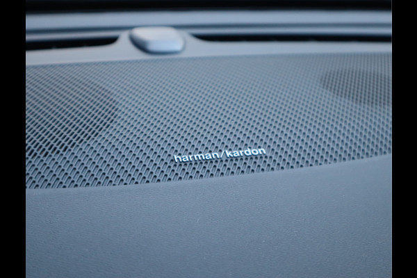 Volvo V60 2.0 T5 R-Design / Polestar Engineerd