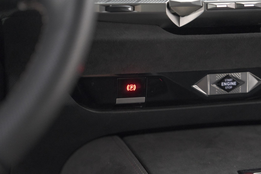 DS DS 4 PureTech 130 EAT8 Performance Line | Camera | Apple Carplay | Alcantara® bekleding | Parkeersensensoren