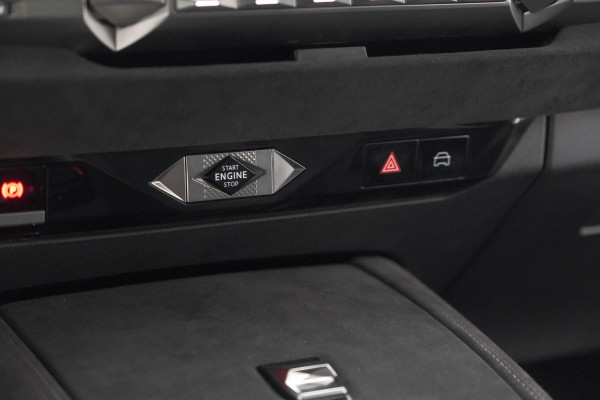 DS DS 4 PureTech 130 EAT8 Performance Line | Camera | Apple Carplay | Alcantara® bekleding | Parkeersensensoren