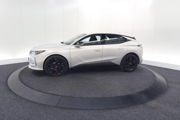 DS DS 4 PureTech 130 EAT8 Performance Line | Camera | Apple Carplay | Alcantara® bekleding | Parkeersensensoren