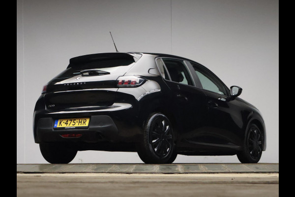 Peugeot 208 1.2 PureTech Active Black Edition Sport (APPLE CARPLAY,NAVI,CRUISE,LED,ELEKTRISCH PAKKET,SPORTSTOELEN,NETTE STAAT)