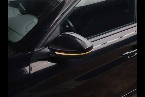 Peugeot 208 1.2 PureTech Active Black Edition Sport (APPLE CARPLAY,NAVI,CRUISE,LED,ELEKTRISCH PAKKET,SPORTSTOELEN,NETTE STAAT)