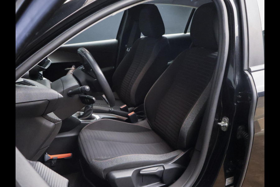 Peugeot 208 1.2 PureTech Active Black Edition Sport (APPLE CARPLAY,NAVI,CRUISE,LED,ELEKTRISCH PAKKET,SPORTSTOELEN,NETTE STAAT)