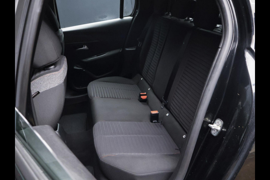 Peugeot 208 1.2 PureTech Active Black Edition Sport (APPLE CARPLAY,NAVI,CRUISE,LED,ELEKTRISCH PAKKET,SPORTSTOELEN,NETTE STAAT)