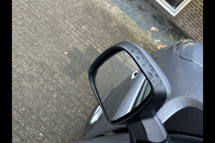 Opel Zafira-e Life 100 kW 75kWh Tourer M 6 PERSOONS| 3-FASE| ELEKTRISCHE ZIJDEUR| HEAD-UP DISPLAY| ELEK. STOELEN MET MEMORY| CAMERA| DEALER ONDERHOUDEN| DODE HOEK| LEDEREN BEKLEDING