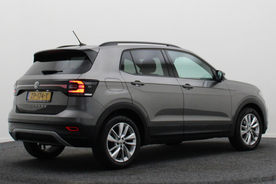 Volkswagen T-Cross 1.0 TSI Life Virtual Cockpit, Climate, ACC, Rijstrooksensor, Apple Carplay, PDC, 17''