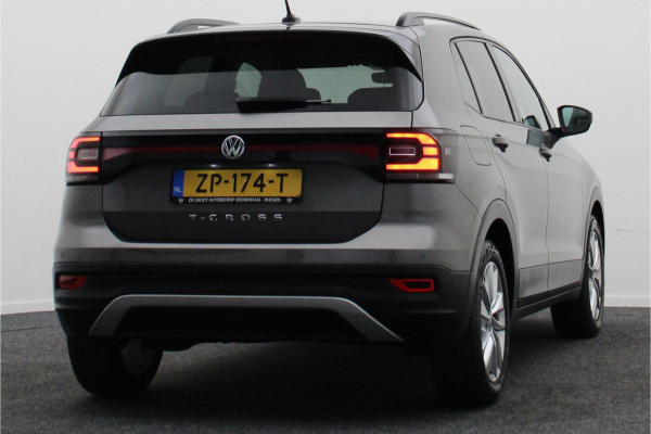Volkswagen T-Cross 1.0 TSI Life Virtual Cockpit, Climate, ACC, Rijstrooksensor, Apple Carplay, PDC, 17''