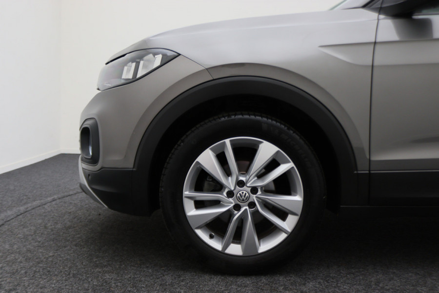 Volkswagen T-Cross 1.0 TSI Life Virtual Cockpit, Climate, ACC, Rijstrooksensor, Apple Carplay, PDC, 17''