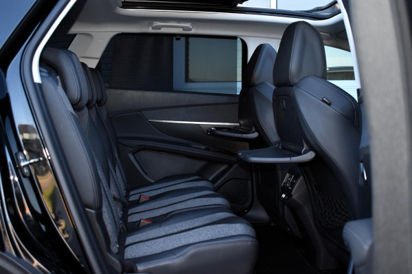 Peugeot 5008 1.2 PureTech 130PK Aut. Allure | 7 Zits | Navi | Panodak | Camera | Incl. garantie