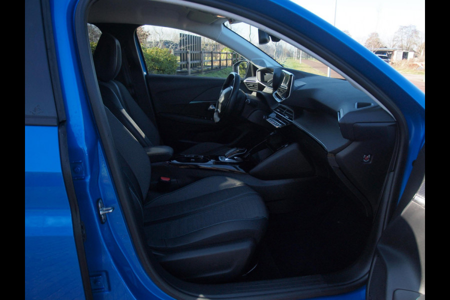 Peugeot e-208 EV Blue Lease Allure 50 kWh | SOH 90% | Camera | Apple Carplay | Cruise Control | NL-Auto |