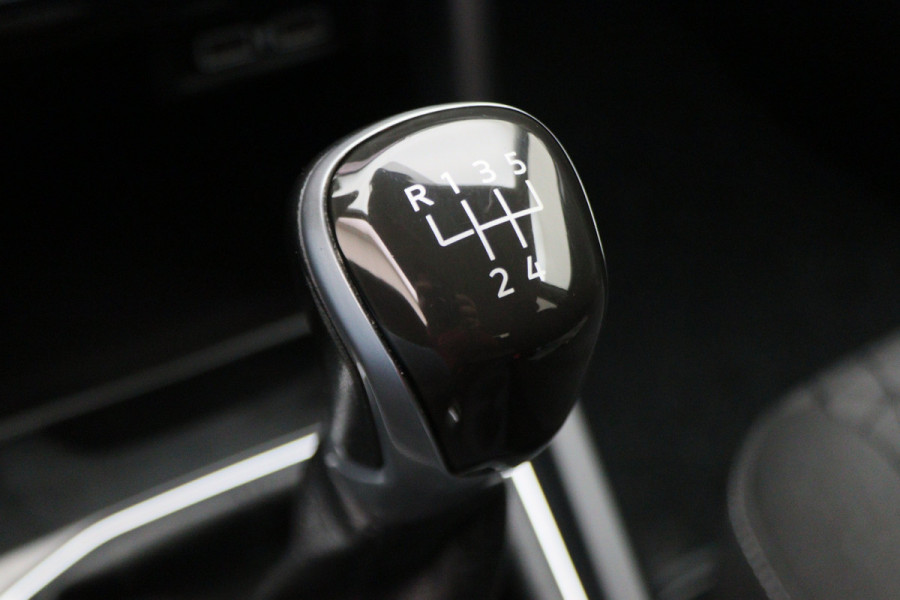 Volkswagen T-Cross 1.0 TSI Life Virtual Cockpit, Climate, ACC, Rijstrooksensor, Apple Carplay, PDC, 17''