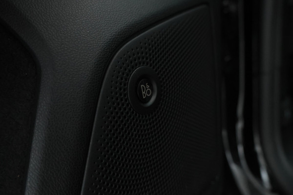 Ford FOCUS Wagon 1.5 EcoBlue Vignale Volleder, Panorama, Climate,