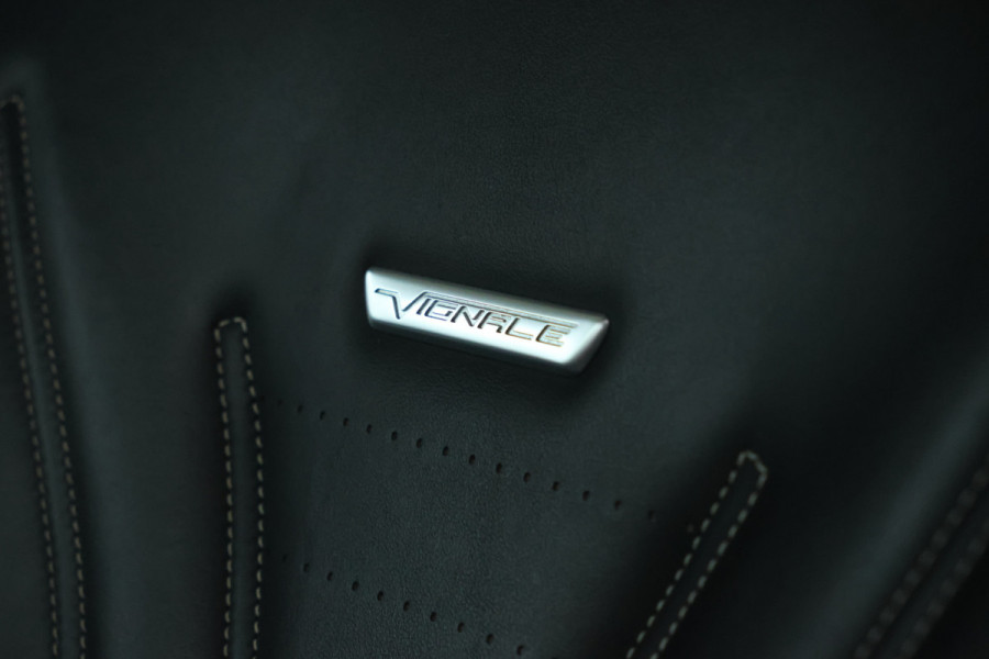 Ford FOCUS Wagon 1.5 EcoBlue Vignale Volleder, Panorama, Climate,