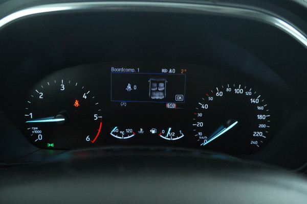 Ford FOCUS Wagon 1.5 EcoBlue Vignale Volleder, Panorama, Climate,