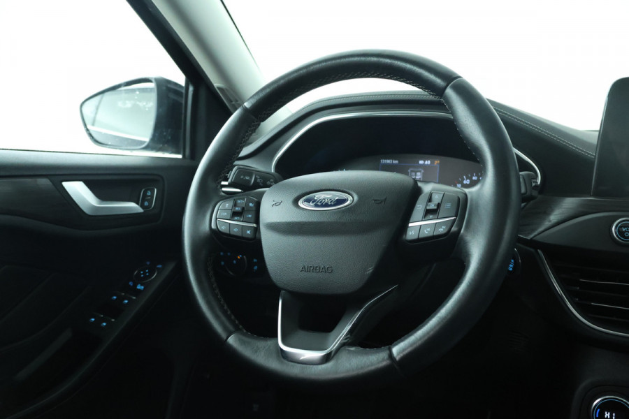 Ford FOCUS Wagon 1.5 EcoBlue Vignale Volleder, Panorama, Climate,
