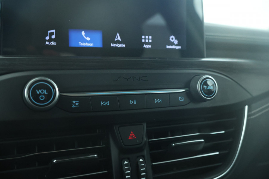 Ford FOCUS Wagon 1.5 EcoBlue Vignale Volleder, Panorama, Climate,