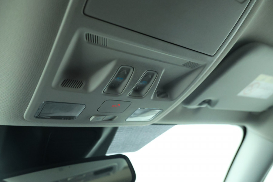 Ford FOCUS Wagon 1.5 EcoBlue Vignale Volleder, Panorama, Climate,