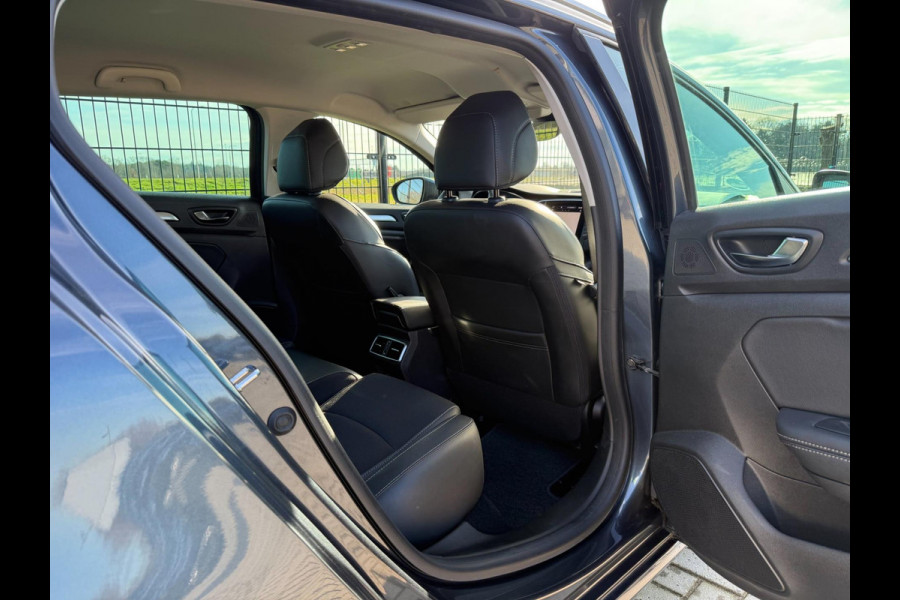 Renault Mégane Estate 1.3 TCe 140 Techno | Camera | PDC | Keyless | Lane assist