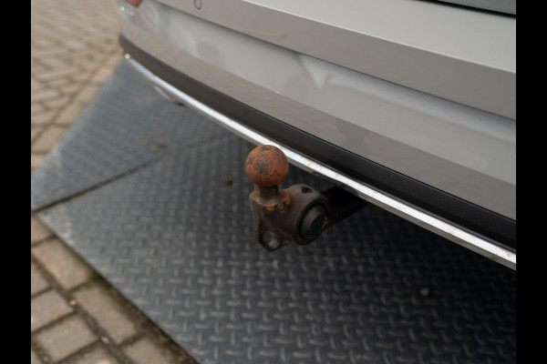 Škoda Karoq 1.5 TSI ACT Sportline Business | Trekhaak wegkl. | Camera | Prijs Rijklaar!!